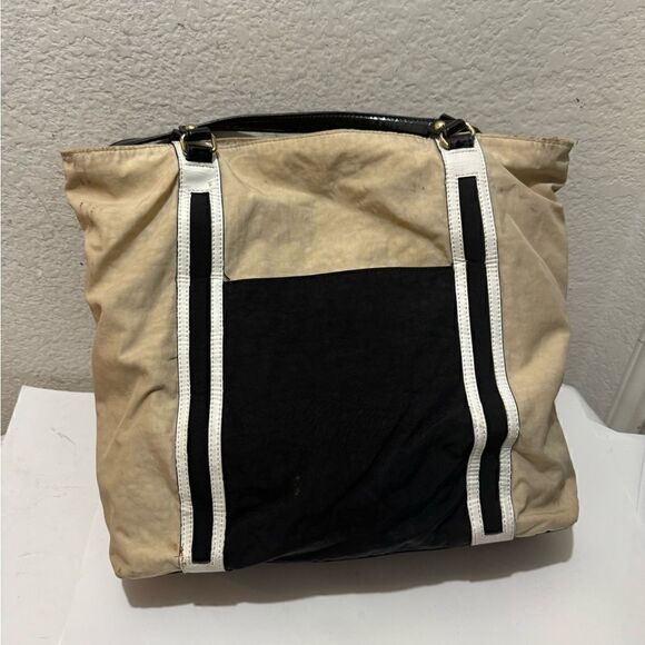 Kipling Large Tote cream black white nylon patent black handles - Picture 9 of 13